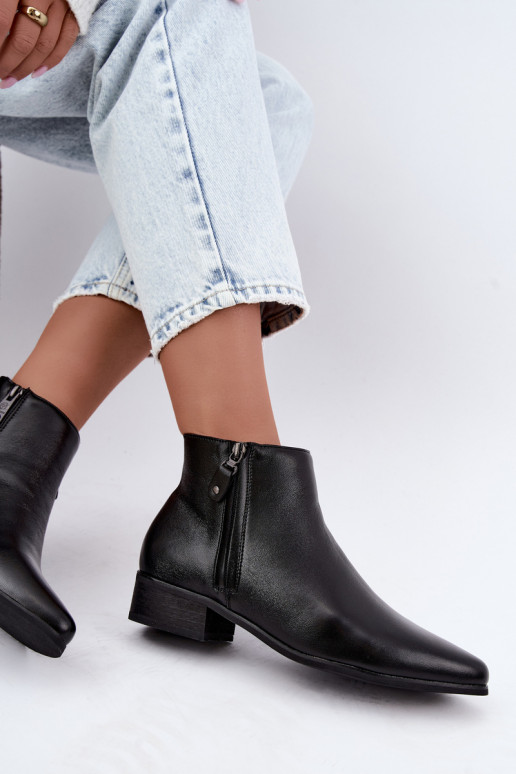 Botins de couro de salto baixo Vinceza 133136 na cor preta