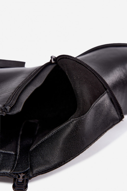 Botins de couro de salto baixo Vinceza 133136 na cor preta