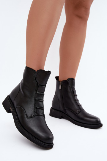 Botins isolados de couro sintético para mulheres com saltos largos D&A CR62-3429 pretos
