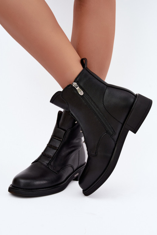 Botins isolados de couro sintético para mulheres com saltos largos D&A CR62-3429 pretos