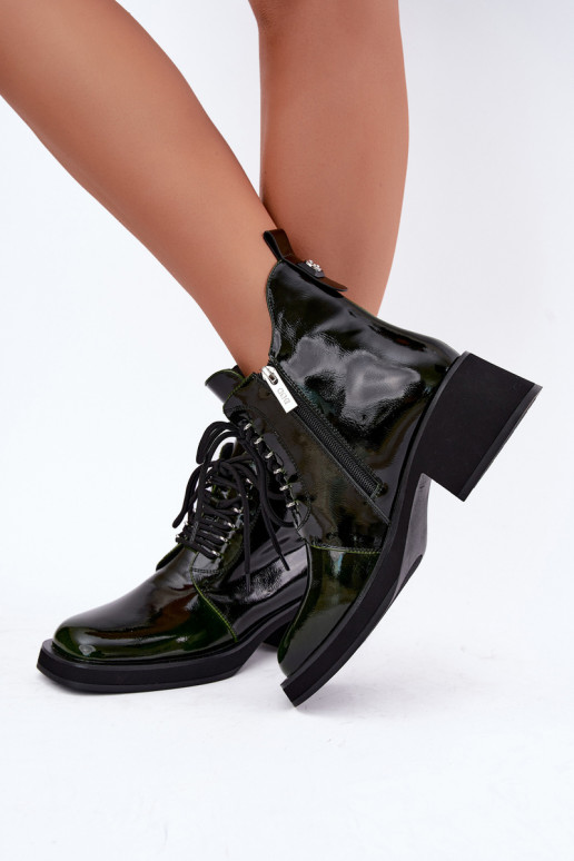 Botins isolados de couro sintético com efeito verniz Klocke GOE UU2N4129 caqui