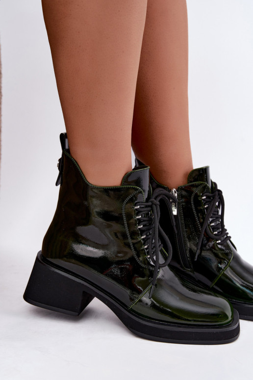 Botins isolados de couro sintético com efeito verniz Klocke GOE UU2N4129 caqui