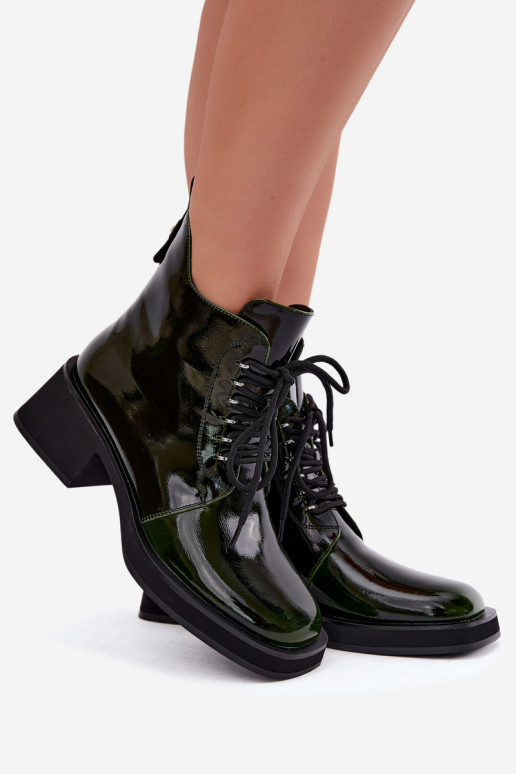 Botins isolados de couro sintético com efeito verniz Klocke GOE UU2N4129 caqui