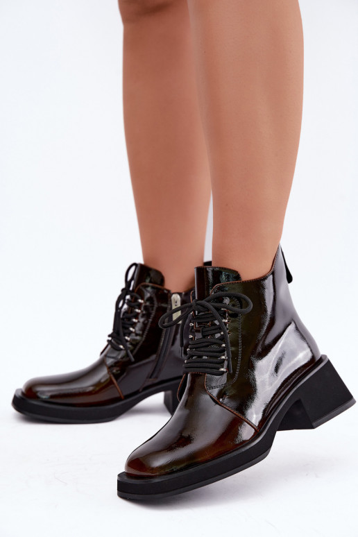 Botins isolados de couro sintético com efeito verniz Klocke GOE UU2N4128 castanho escuro