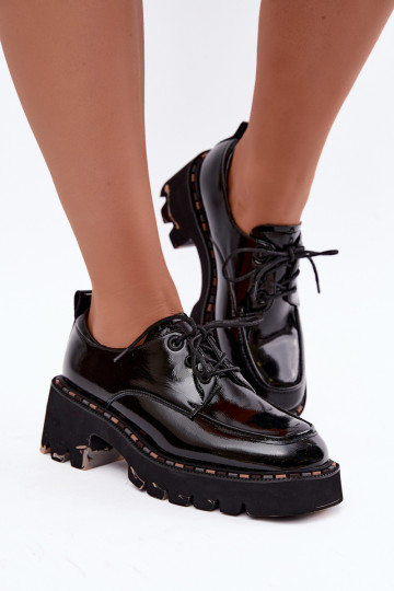 Mocassins de couro envernizado para mulheres Klocke Artiker 59C0279 pretos