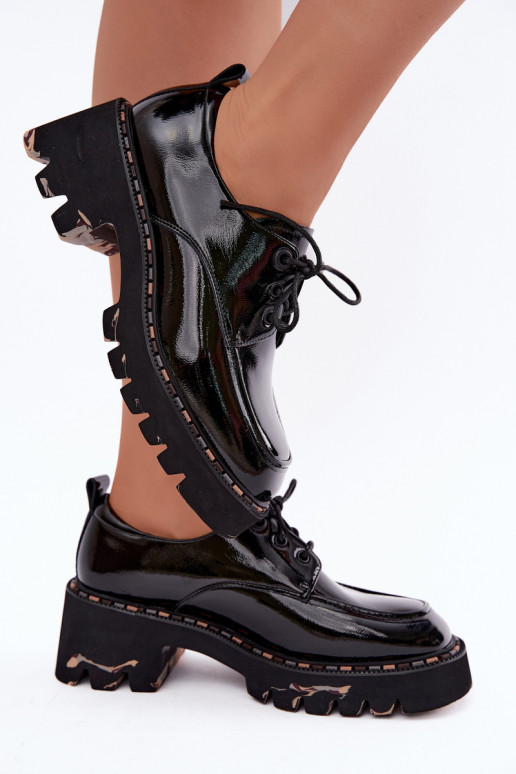 Mocassins de couro envernizado para mulheres Klocke Artiker 59C0279 pretos