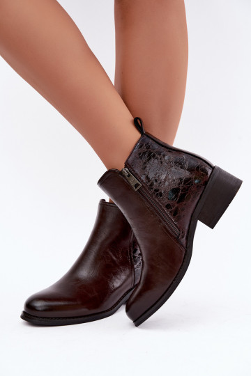 Botins isolados de couro sintético com salto baixo Vinceza 133133 chocolate 2