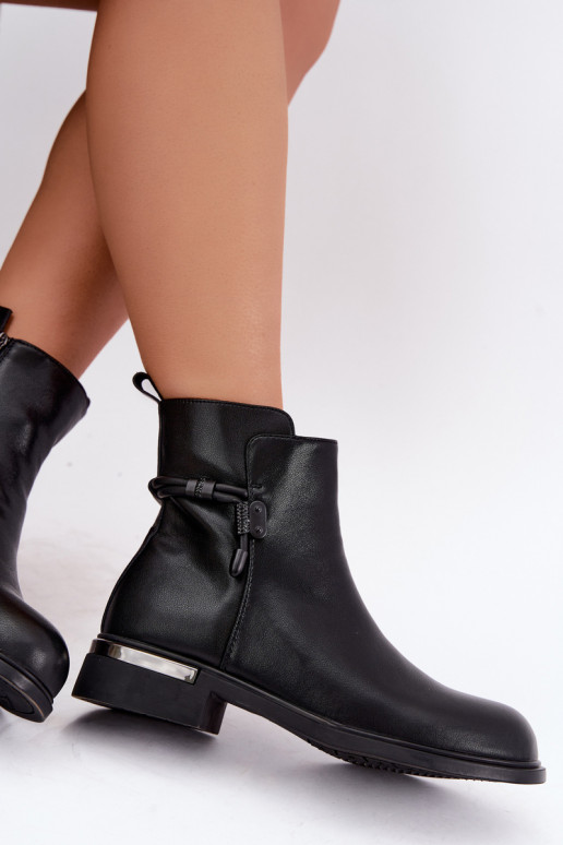 botins isolados femininos com saltos decorados D&A MK62-7025 em preto
