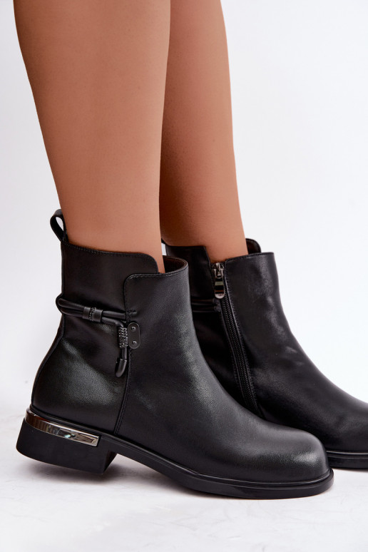 botins isolados femininos com saltos decorados D&A MK62-7025 em preto