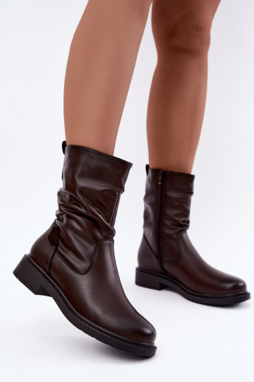 botins isolados enrugados com saltos largos Sergio Leone BT-08 em chocolate
