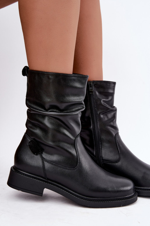 botins isolados enrugados com saltos largos Sergio Leone BT-08 em preto