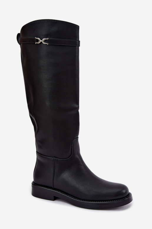 Botas longas com saltos largos e tiras decorativas na cor preta Famina