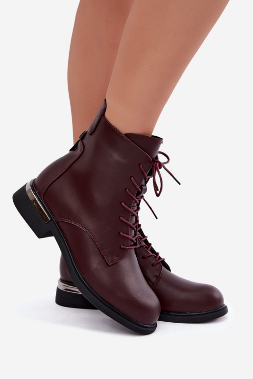 Botins de couro isolados com saltos largos na cor bordô Vinceza 86450