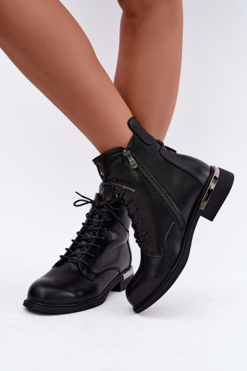 Botins de couro isolados com saltos largos na cor preta Vinceza 86450 2