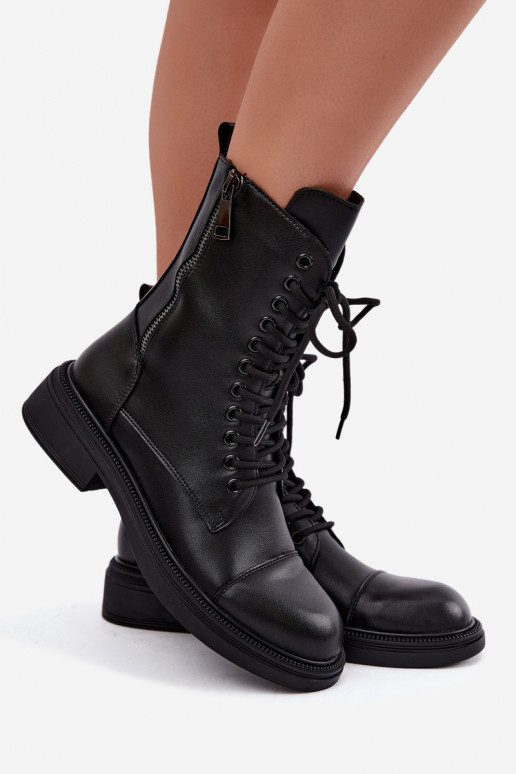 Botins de couro isolados tipo botas na cor preta Vinceza 86443