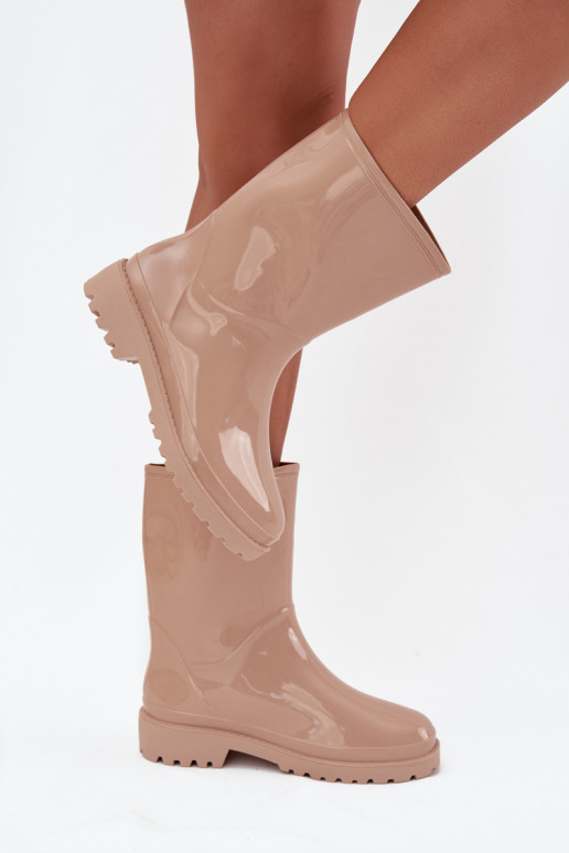 Botas de borracha femininas na cor areia Elvara