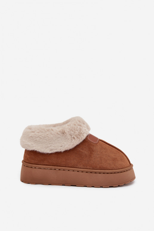 botas de neve femininas com plataforma e pelúcia na cor marrom Calyra
