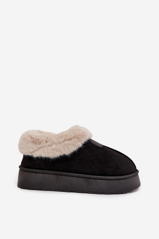 botas de neve femininas com plataforma e pelúcia na cor preta Calyra