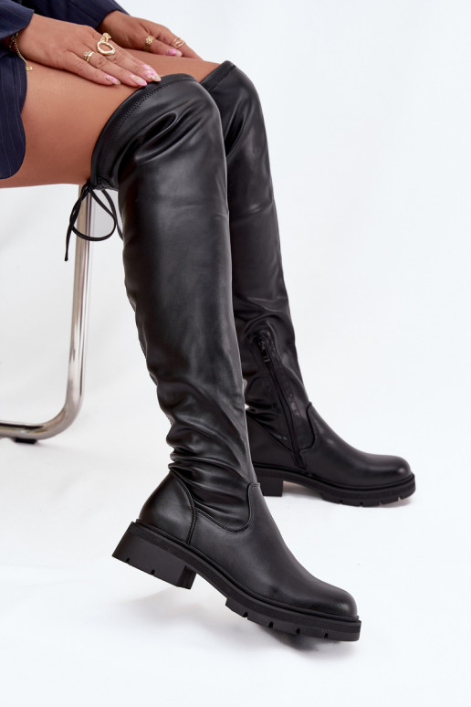botas altas femininas com detalhes elegantes na cor preta Rylissa