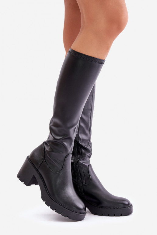 Botas pretas até o joelho de couro sintético com salto Vinceza 58332