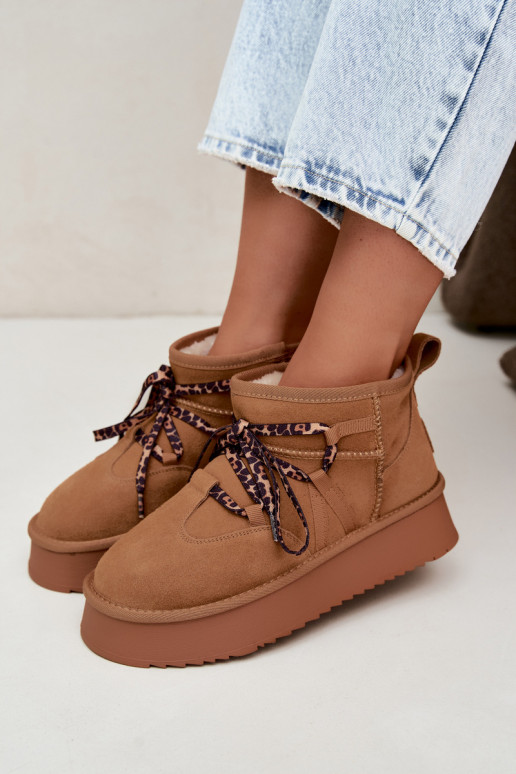 Botas de neve de camurça sintética marrom com plataforma e detalhes elegantes GOE UU2N4920