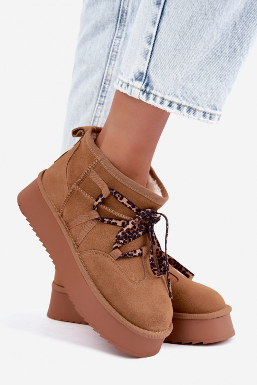 Botas de neve de camurça sintética marrom com plataforma e detalhes elegantes GOE UU2N4920