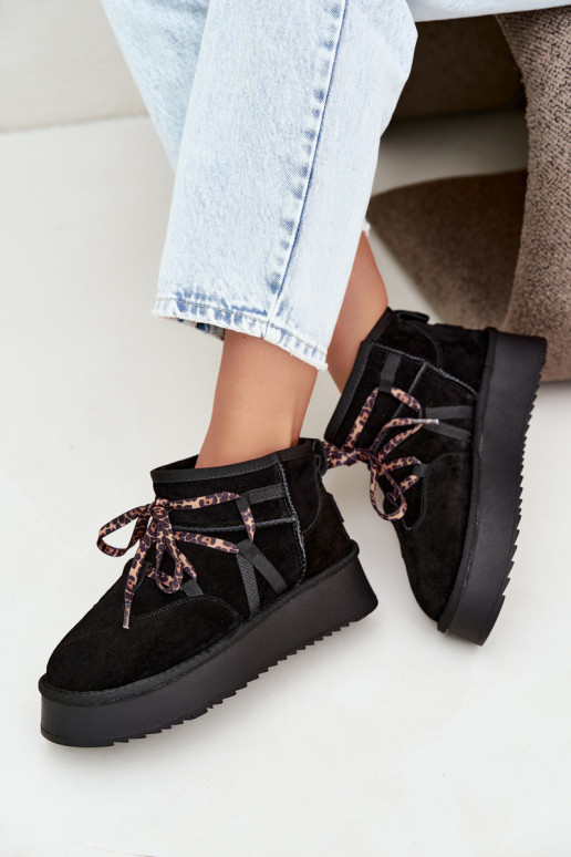 Botas de neve de camurça sintética pretas com plataforma e detalhes elegantes GOE UU2N4919