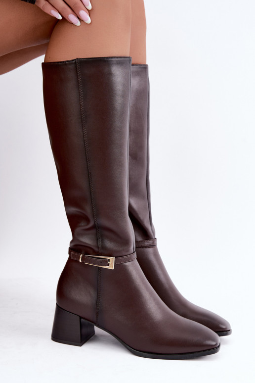 Botas altas de couro isoladas com saltos e fivelas Sergio Leone KZ-31