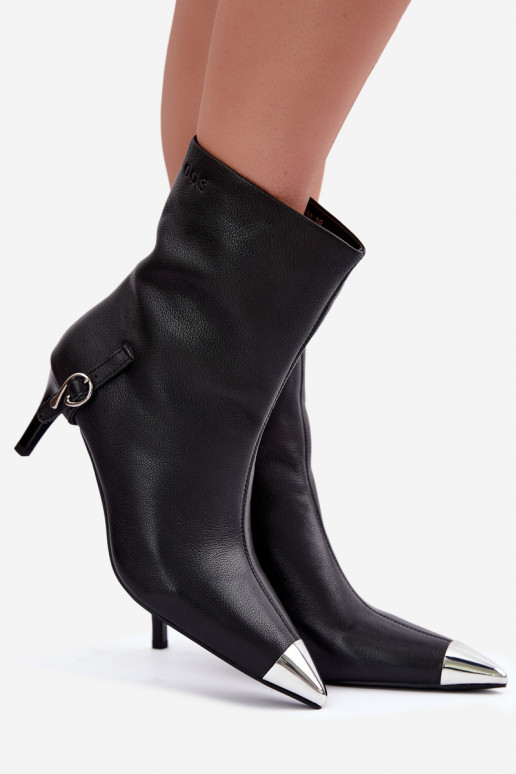Botins de couro aquecidos com saltos finos GOE UU2N4226 pretos