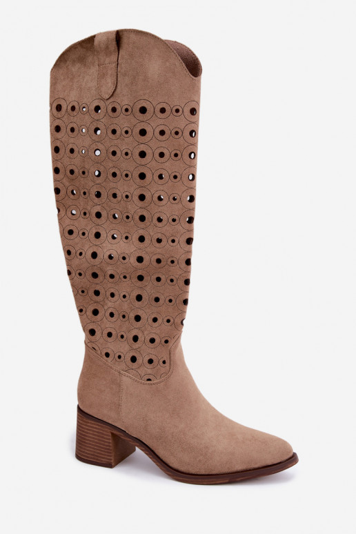 Botas altas com elementos perfurados Kireya marrom