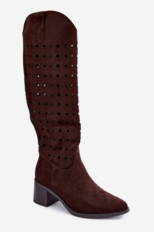 Botas altas com elementos perfurados Kireya chocolate