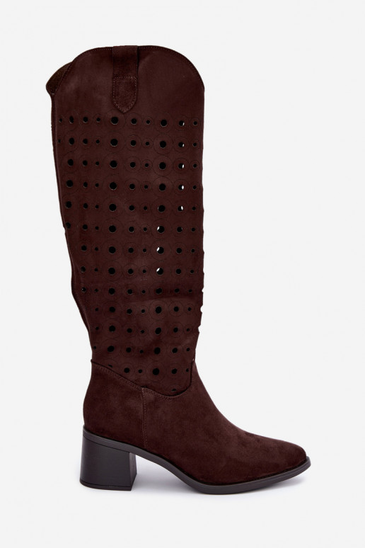 Botas altas com elementos perfurados Kireya chocolate