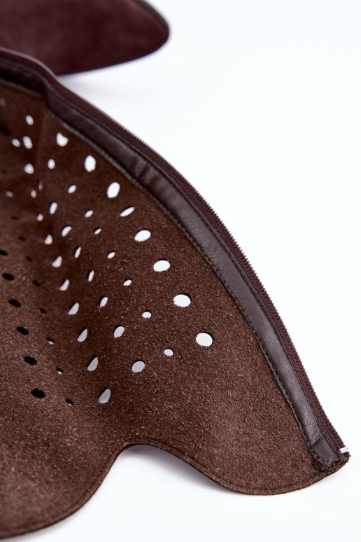 Botas altas com elementos perfurados Kireya chocolate