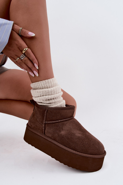 Botas femininas de neve em camurça natural na cor marrom Tairene
