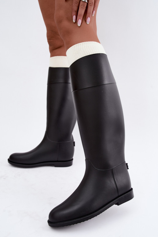 Botas femininas de borracha altas com saltos largos na cor preta Melianne