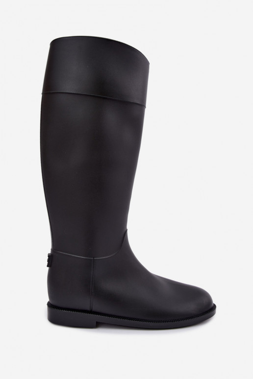 Botas femininas de borracha altas com saltos largos na cor preta Melianne