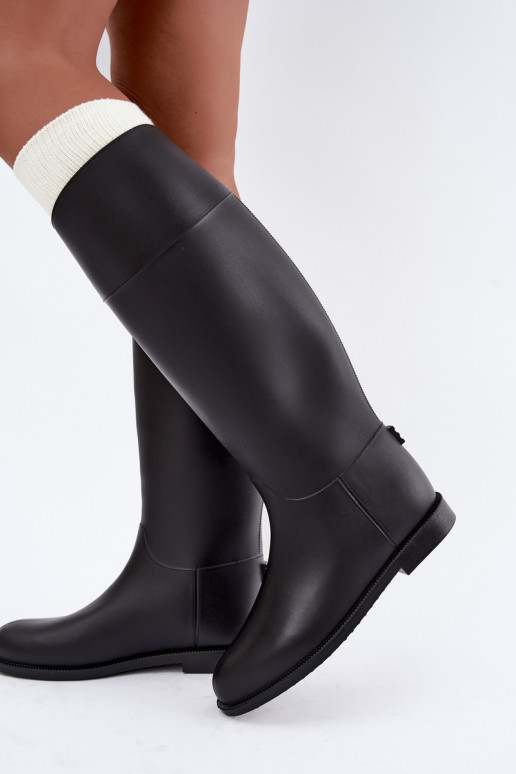 Botas femininas de borracha altas com saltos largos na cor preta Melianne