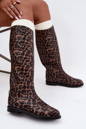 Botas femininas de borracha altas com saltos largos e estampa de leopardo na cor preta Melianne