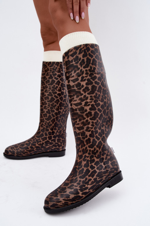 Botas femininas de borracha altas com saltos largos e estampa de leopardo na cor preta Melianne