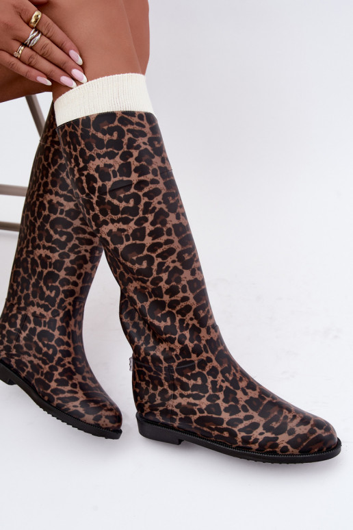 Botas femininas de borracha altas com saltos largos e estampa de leopardo na cor preta Melianne