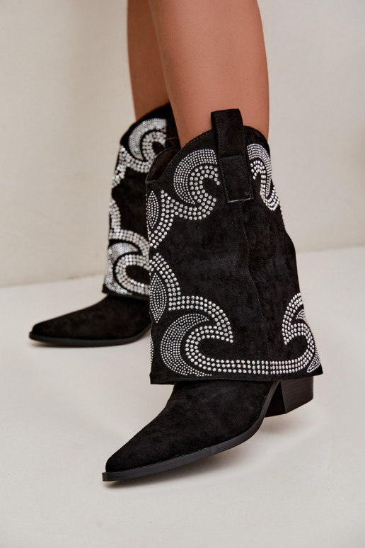 Botins decorados ao estilo cowboy com saltos em preto Irvena