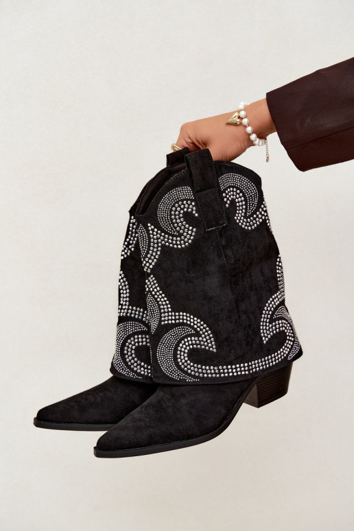 Botins decorados ao estilo cowboy com saltos em preto Irvena