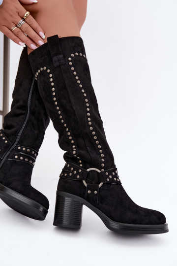 Botas altas e quentes com saltos e decoração em preto Bellune