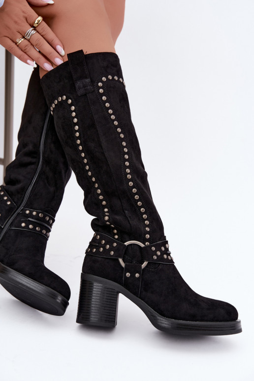 Botas altas e quentes com saltos e decoração em preto Bellune