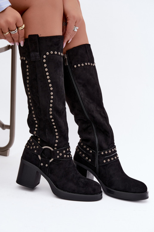 Botas altas e quentes com saltos e decoração em preto Bellune