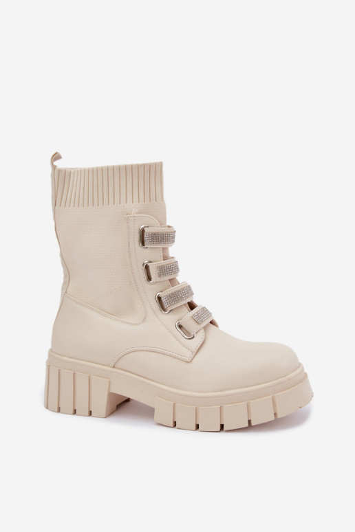 Botins quentes com elementos decorativos em cor de areia Giavelle