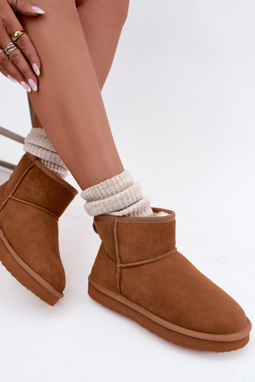 Botas de neve quentes feitas de camurça sintética com pelo por dentro em cor de marrom Amandine