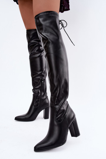 Botas acima do joelho na cor preta com salto Primelle 2