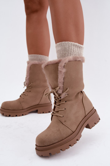 Botins quentes na cor areia com atacadores e pelo por dentro Heloise 2