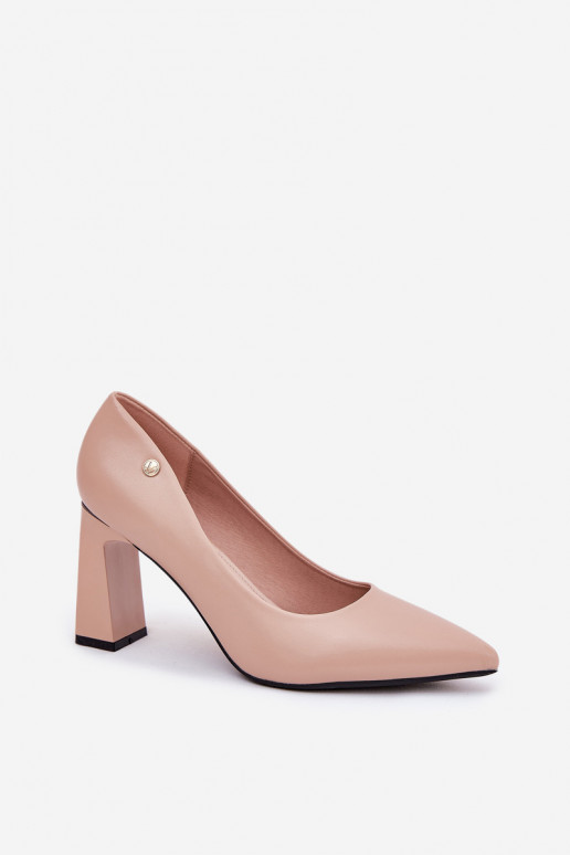 Sapatos de salto de estilo elegante Vinceza 62221 na cor areia